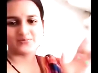Luxurious Indian bhabhi shows her boobs